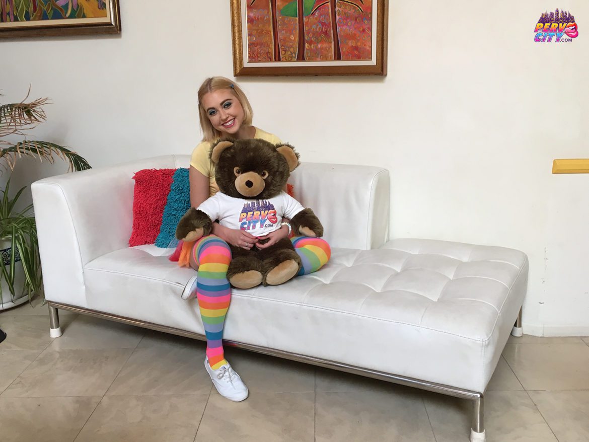 Chloe Couture, teen, blonde, anal, gape, PervCity, BTS, nsfw, hairy pussy, small tits