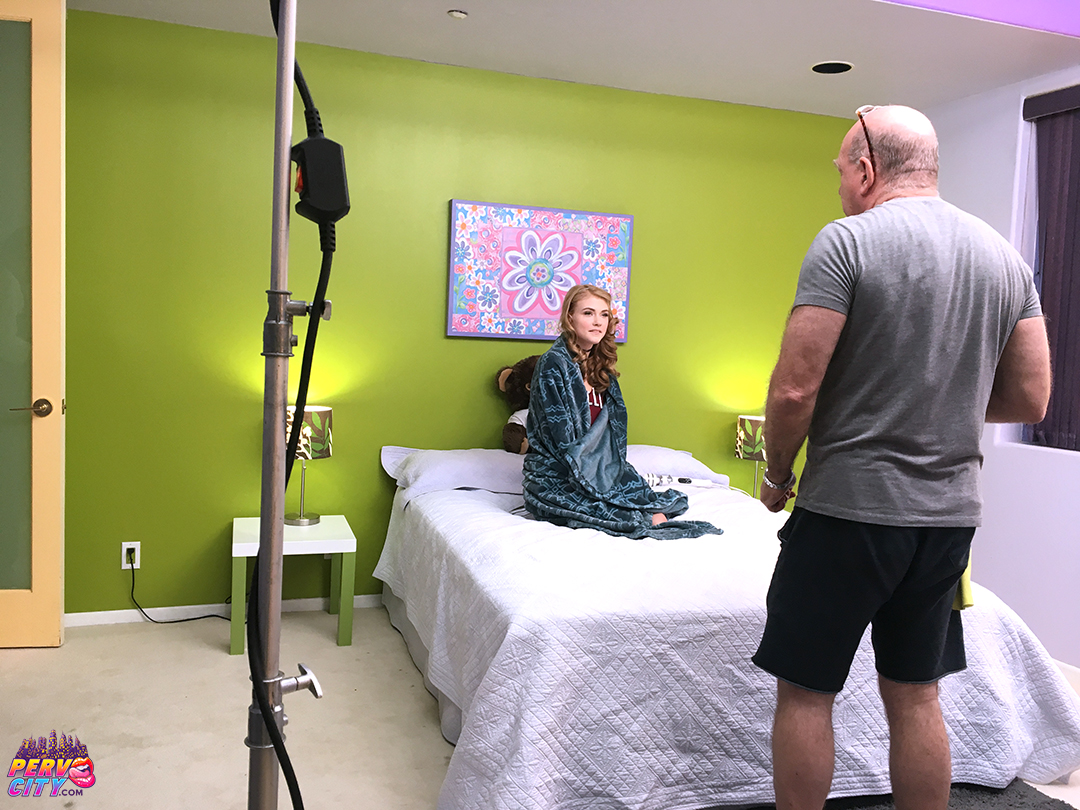 Hannah Hays, PervCity, teen, porn bts, small tits, pussy, porn