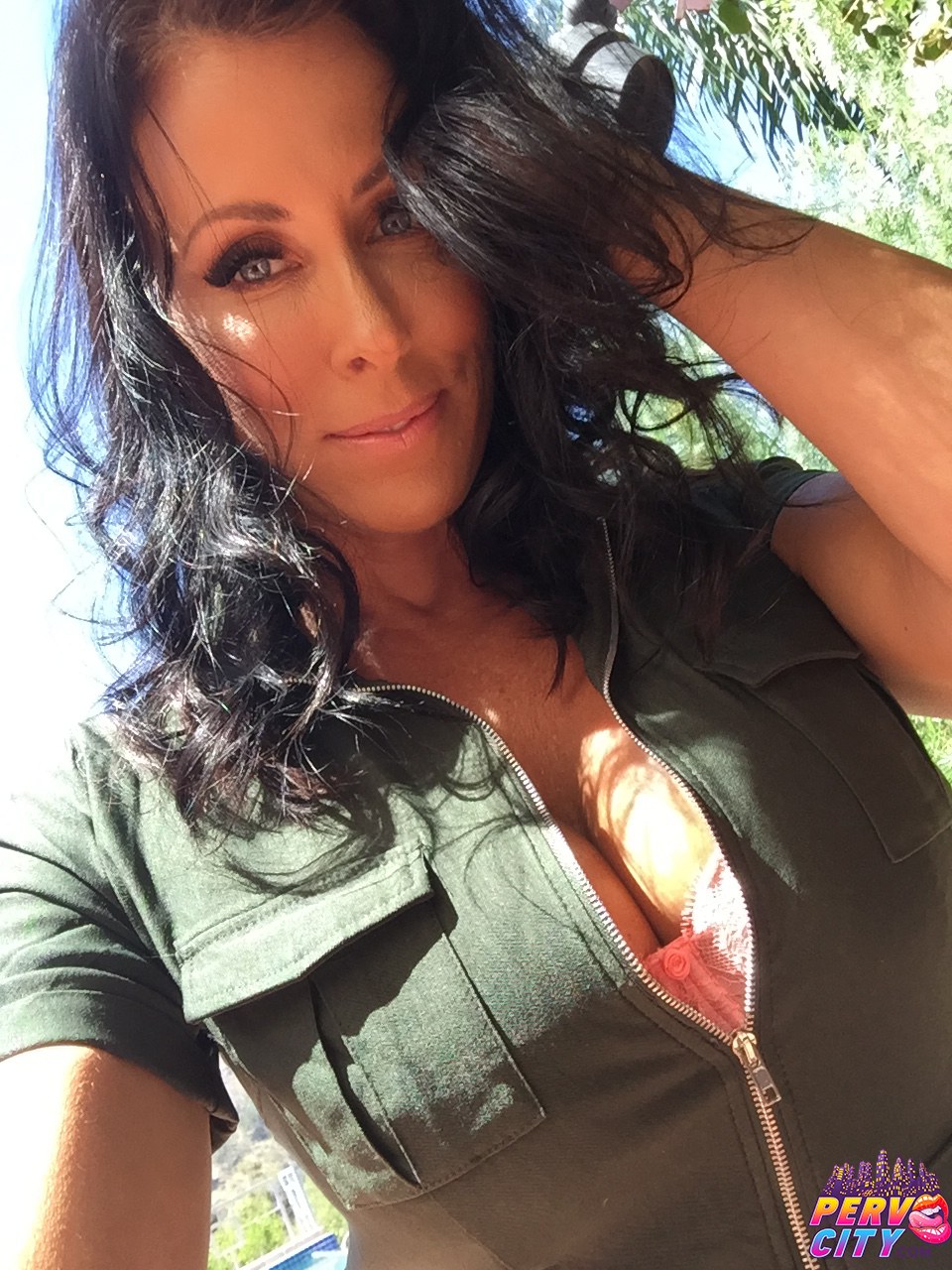 Reagan Foxx, Oliver Flynn, Maestro Claudio, milf, big tits, big dick, fucking, banging beauties, cumshot