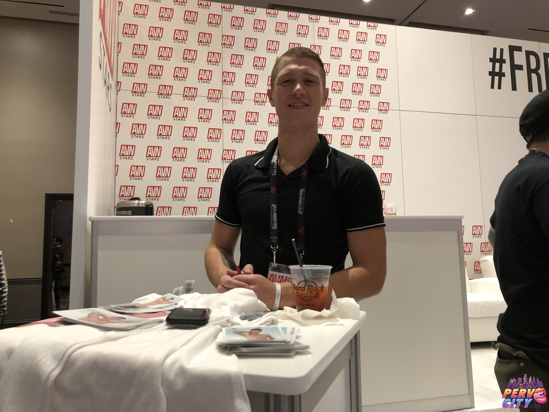 Oliver Flynn, adult entertainment expo, AVN, Avn Awards, PervCity, pornstars, las vegas